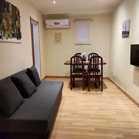 Acolhedor No Coracao De * 리스본